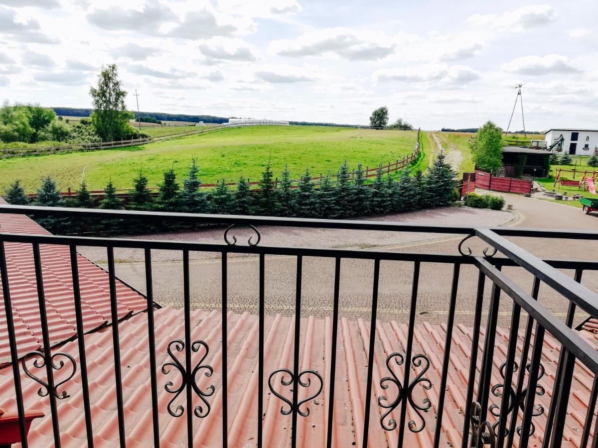 Zajazd Dolina Sadosiów Godkowo Exterior foto