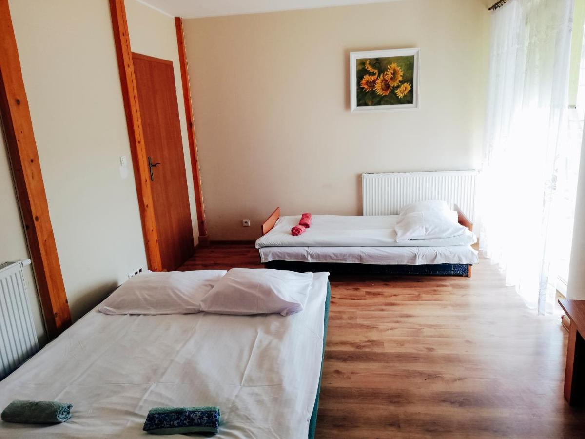 Zajazd Dolina Sadosiów Godkowo Exterior foto